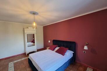 تختخواب و صبحانه Casa Fifina Rooms