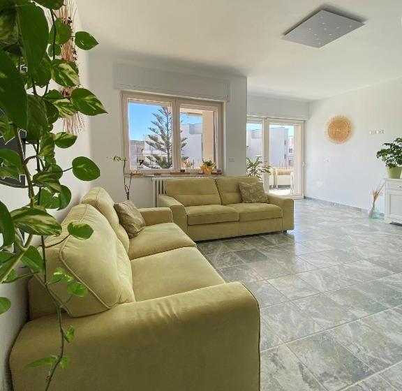 تختخواب و صبحانه Lulía Bed&breakfast