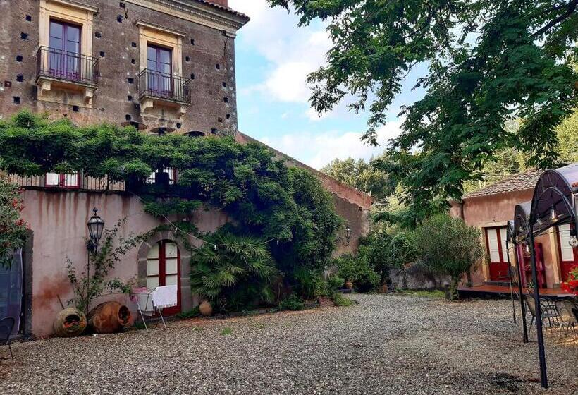 هتل La Rocca Della Rosa