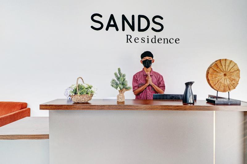 هتل Oyo 90510 Sand S Residence