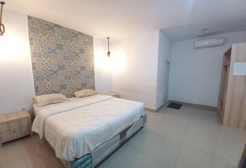 هتل Oyo 90510 Sand S Residence