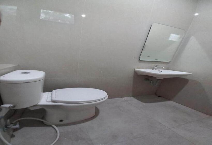هتل Oyo 90510 Sand S Residence