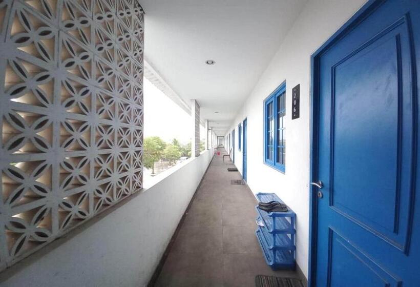 هتل Oyo 90510 Sand S Residence