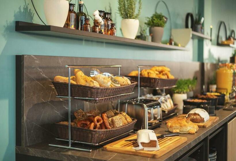 호텔 Holiday Inn   The Niu, Cure Erlangen, An Ihg