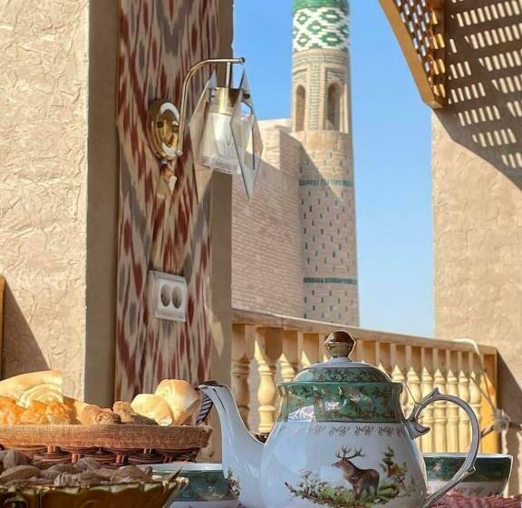 Пансион Khiva Amir Tora B&b