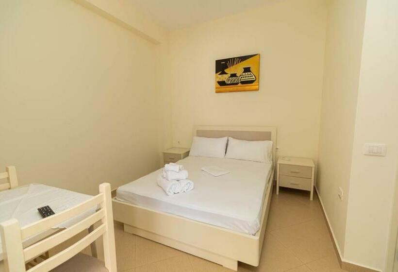 پانسیون Premier Guest House