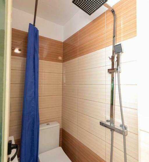 پانسیون Premier Guest House