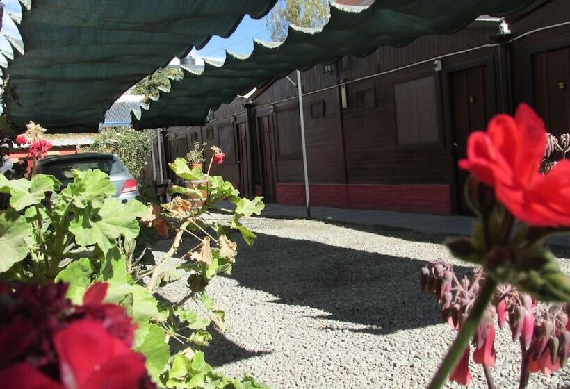 تختخواب و صبحانه Hostal Del Suri