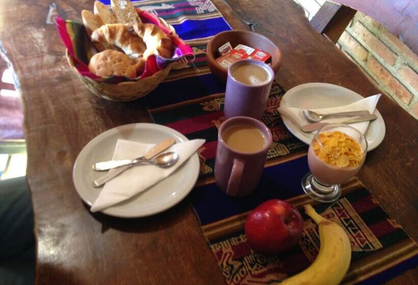 تختخواب و صبحانه Hostal Del Suri