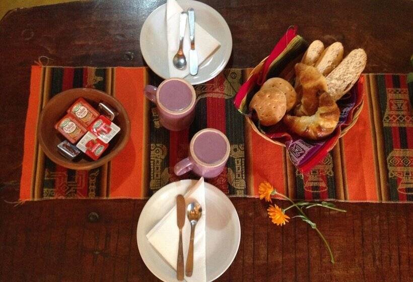 تختخواب و صبحانه Hostal Del Suri