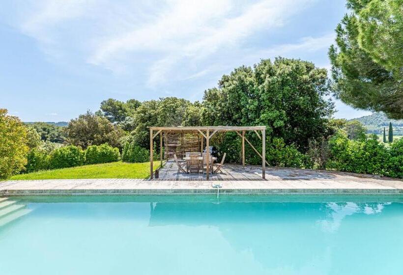 تختخواب و صبحانه La Bastide Des Saveurs