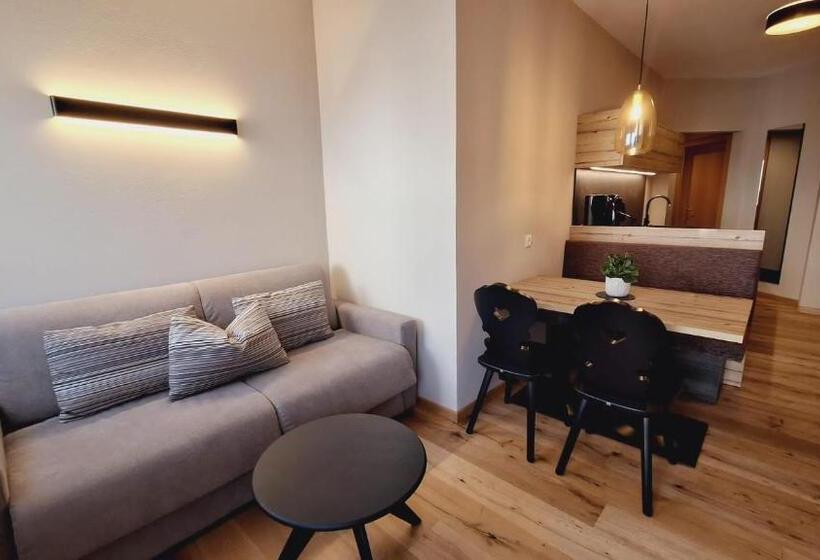 فندق Alpenspitz Appartements   Garni   B&b