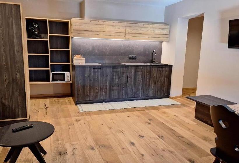 فندق Alpenspitz Appartements   Garni   B&b
