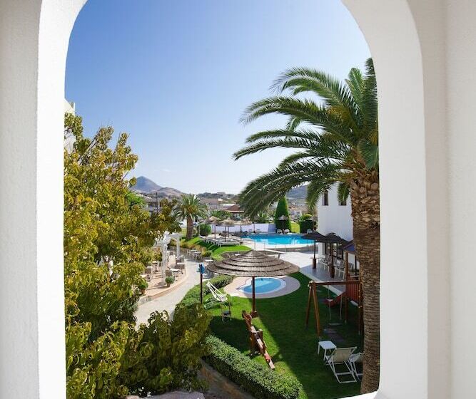 هتل Alianthos Garden