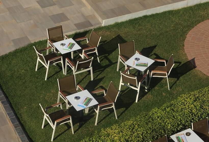 هتل Alianthos Garden