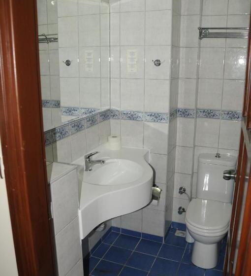 בית מלון כפרי Alin