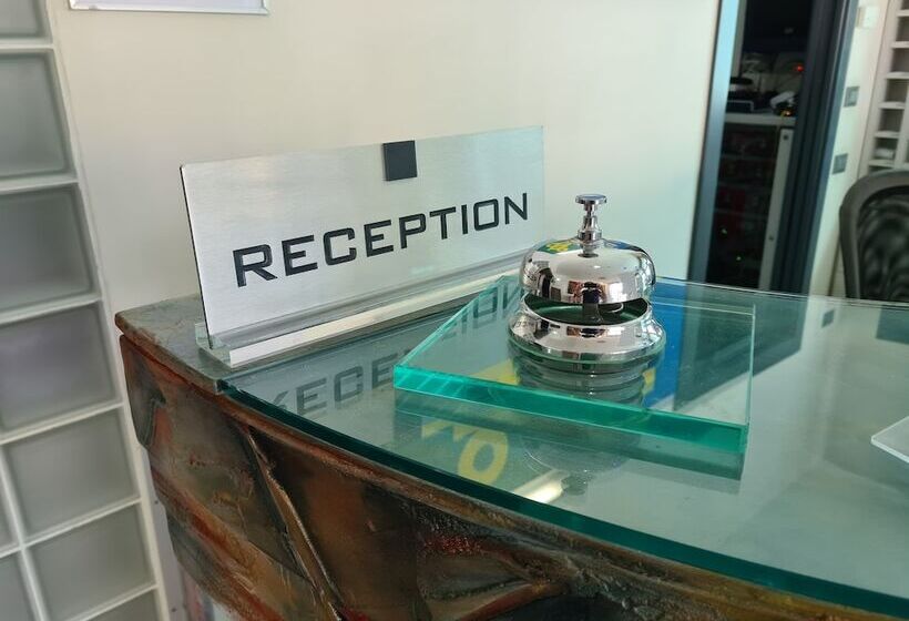 Fotos del hotel Artis:  12