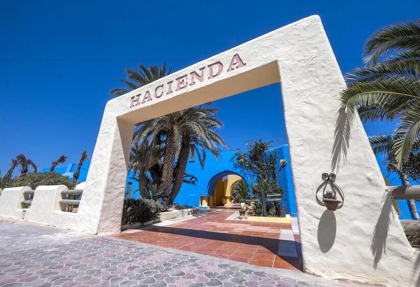 هتل Baya Beach Aqua Park   Family Only