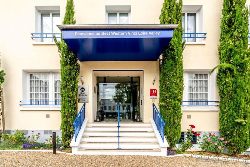 هتل Best Western Le Vinci Loire Valley
