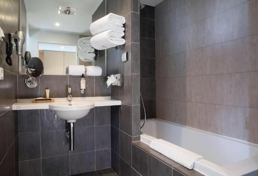 Best Western Plus Hotel Les Rives Du Ter