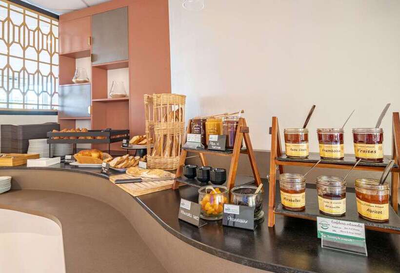 Brit Hotel Angers Parc Expo   L Acropole