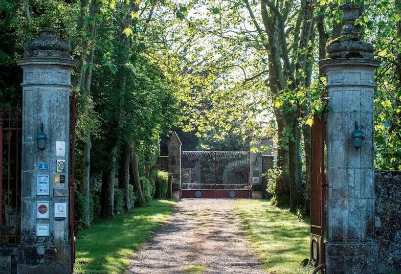 호텔 Château De L Abbaye   Teritoria