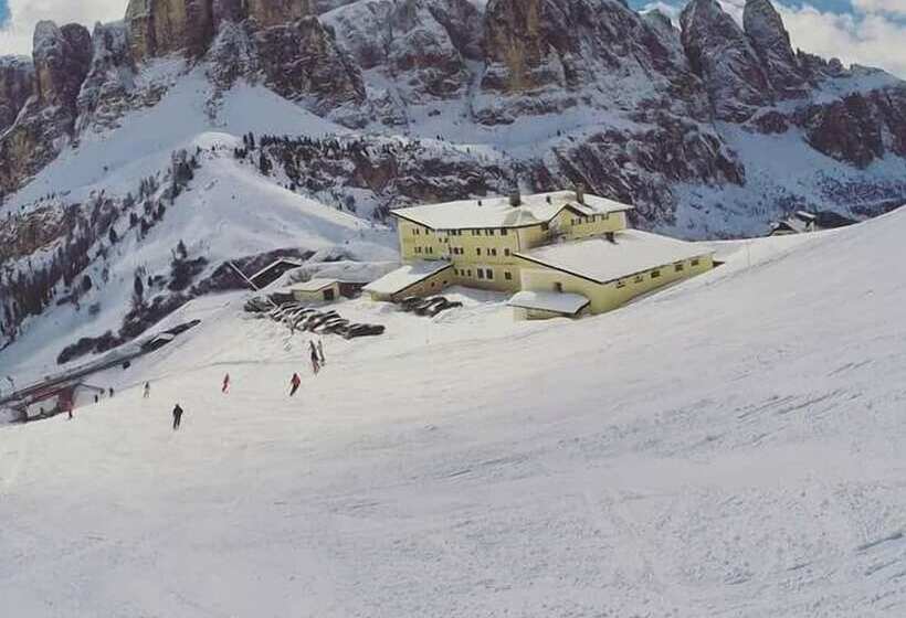 Fotos del hotel Cir:  18