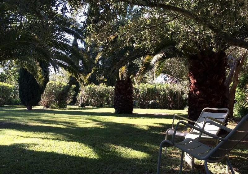 هتل Et Appartements Domaine Des Clos   Teritoria