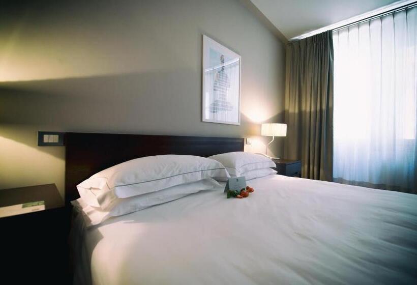 Fotos del hotel Escalus Luxury Suites Verona:  2