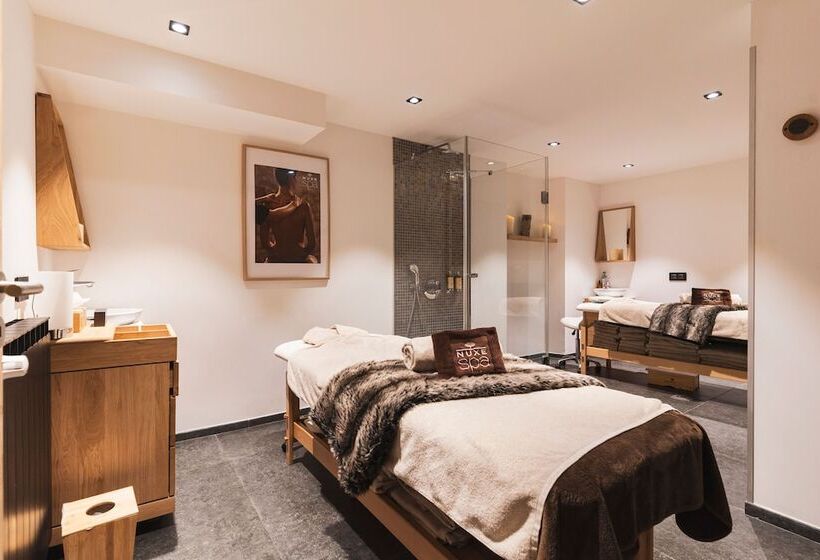 ホテル Grand Hôtel & Spa Nuxe Serre Chevalier
