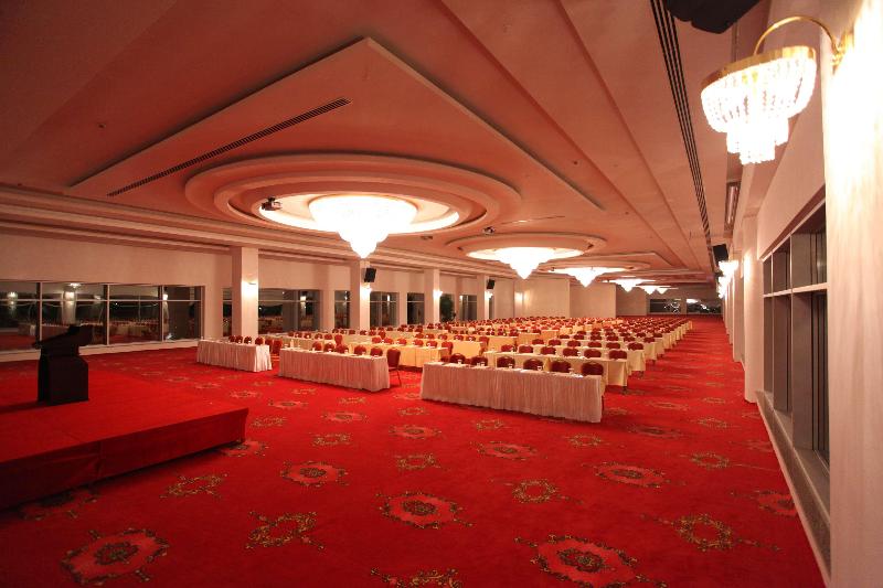 فندق Gungor Ottoman Palace Thermal Resort