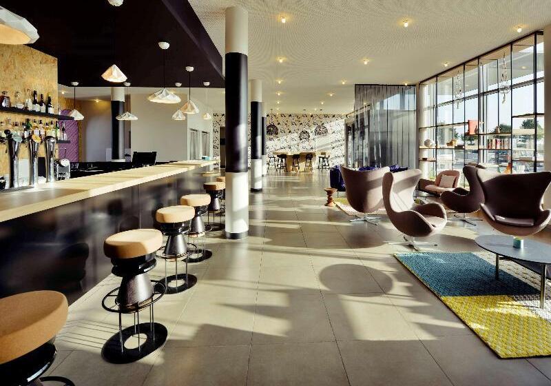 هتل Hôtel Mercure Lyon Genas Eurexpo