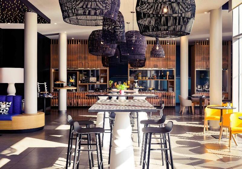 هتل Hôtel Mercure Lyon Genas Eurexpo