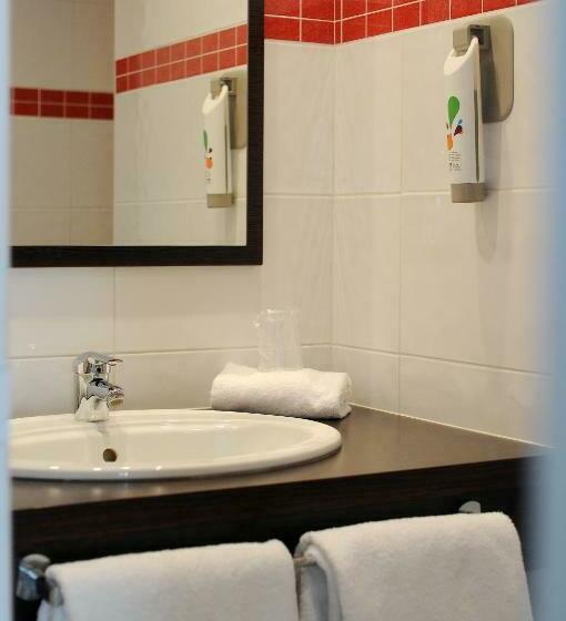 호텔 Ibis Styles Segre