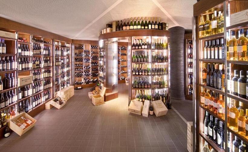 호텔 Il Boscareto Resort & Spa