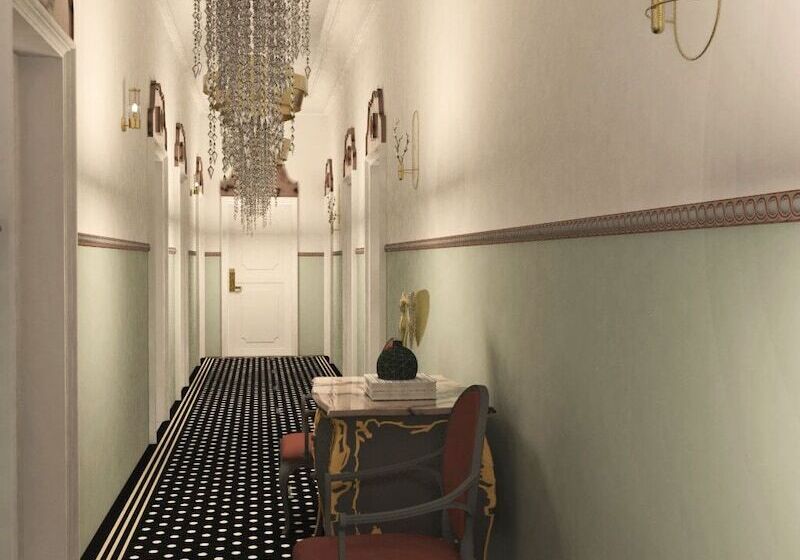 هتل Modern Luxury