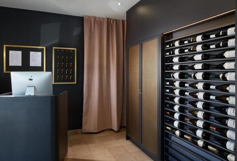 هتل Maison Cabotte