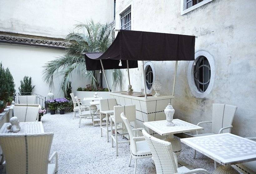 Fotos del hotel Palazzo Paruta & Wellness Apartments:  16