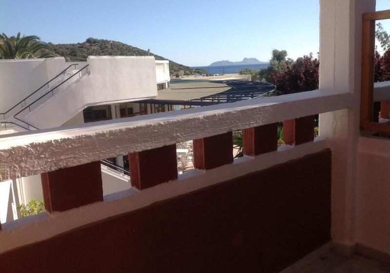 هتل Porto Galini