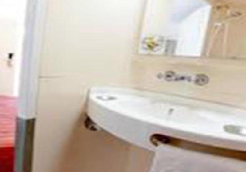 ホテル Premiere Classe Toulon La Seyne Sur Mer