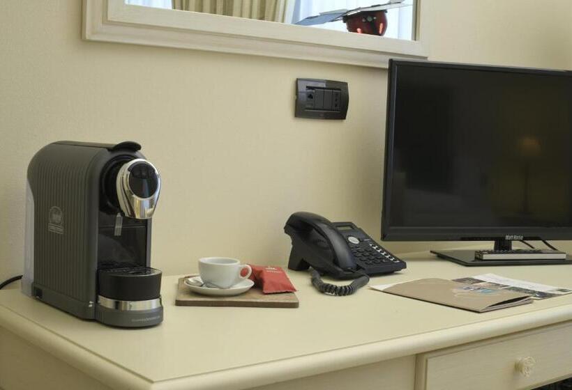 בית מלון כפרי Relais Bella Rosina Pool & Spa