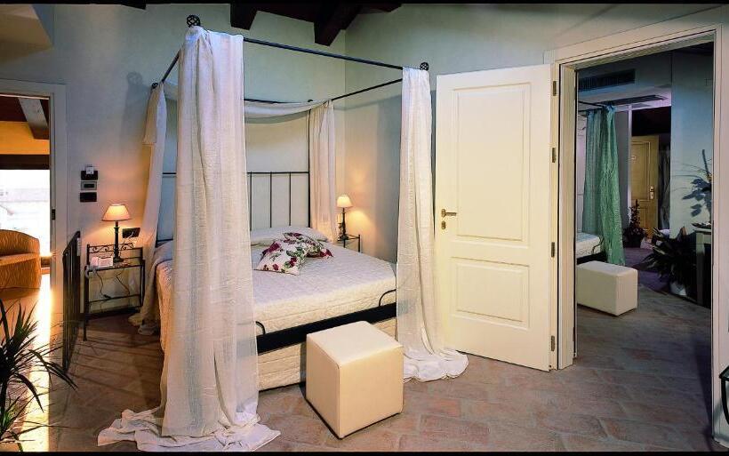 فندق Relais Bella Rosina Pool & Spa