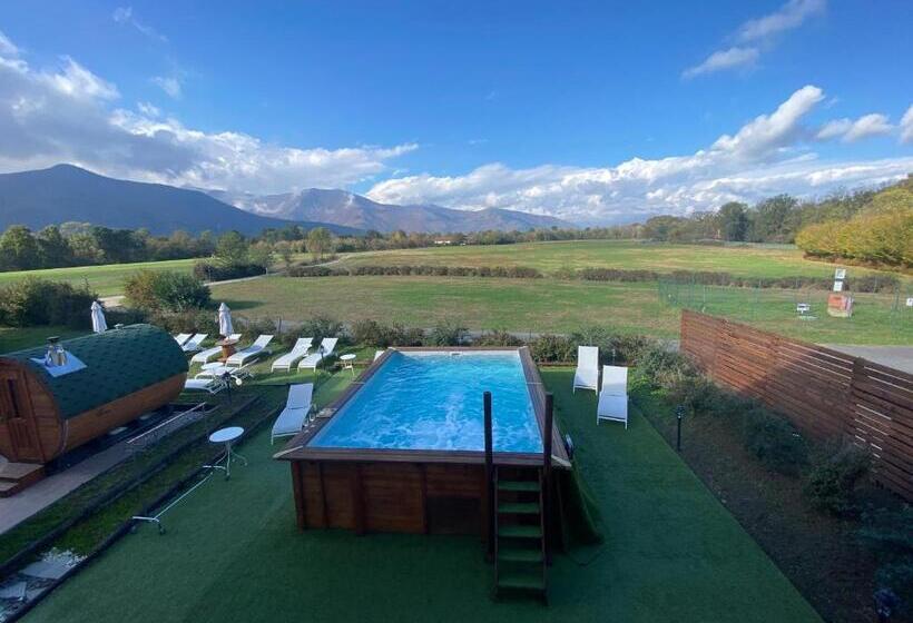 فندق Relais Bella Rosina Pool & Spa