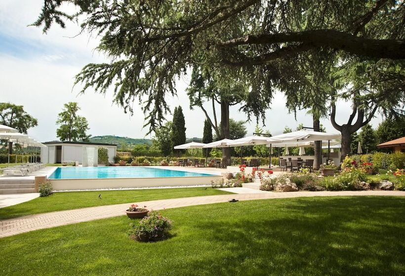 هتل Relais Villa Valfiore