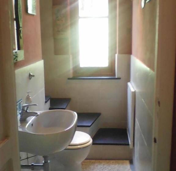 בית מלון כפרי B&b Rifugio Uscio