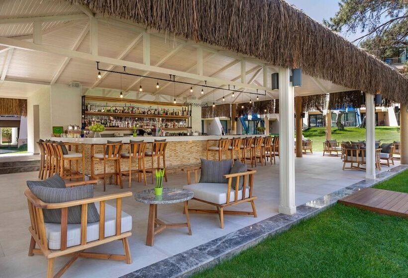 هتل Rixos Sungate, The Land of Legends Access