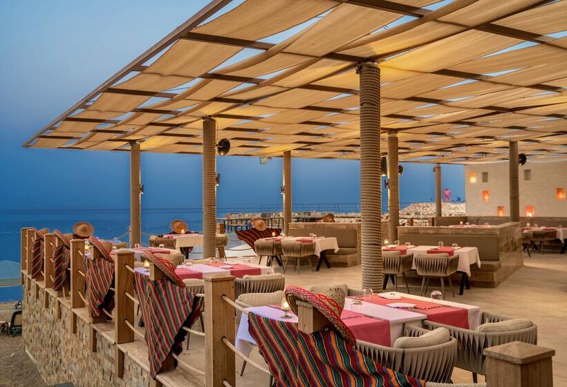 هتل Rixos Sungate, The Land of Legends Access