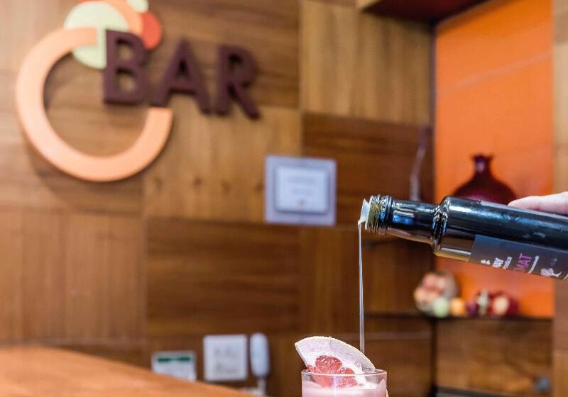 هتل Rixos Sungate, The Land of Legends Access