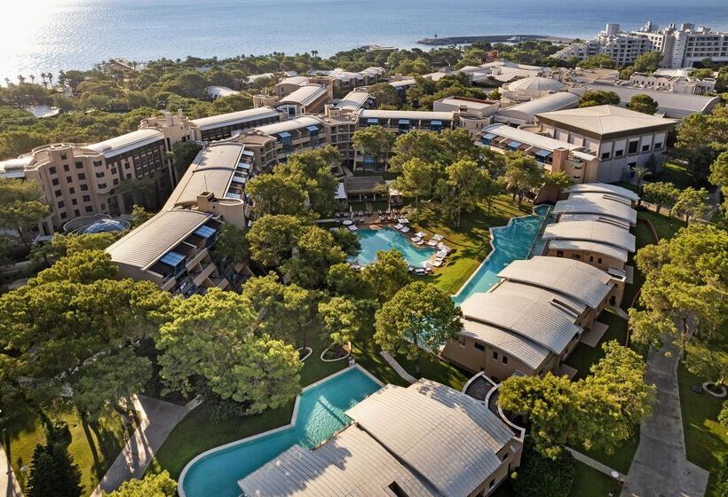 هتل Rixos Sungate, The Land of Legends Access