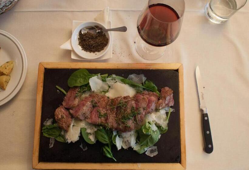 בית מלון כפרי Sassella